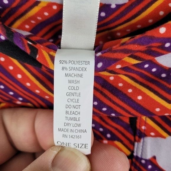 NWT LuLaRoe Simply Comfortable Cats and Ghosts Pants One Size See Measurements - Picture 9 of 9